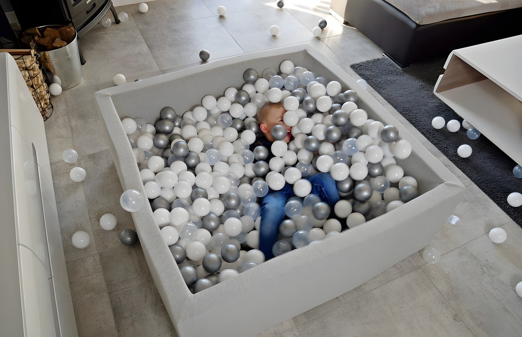 piscine a balle carrée